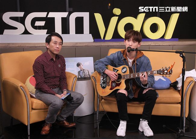 邱鋒澤安安大明星。（記者邱榮吉/攝影）