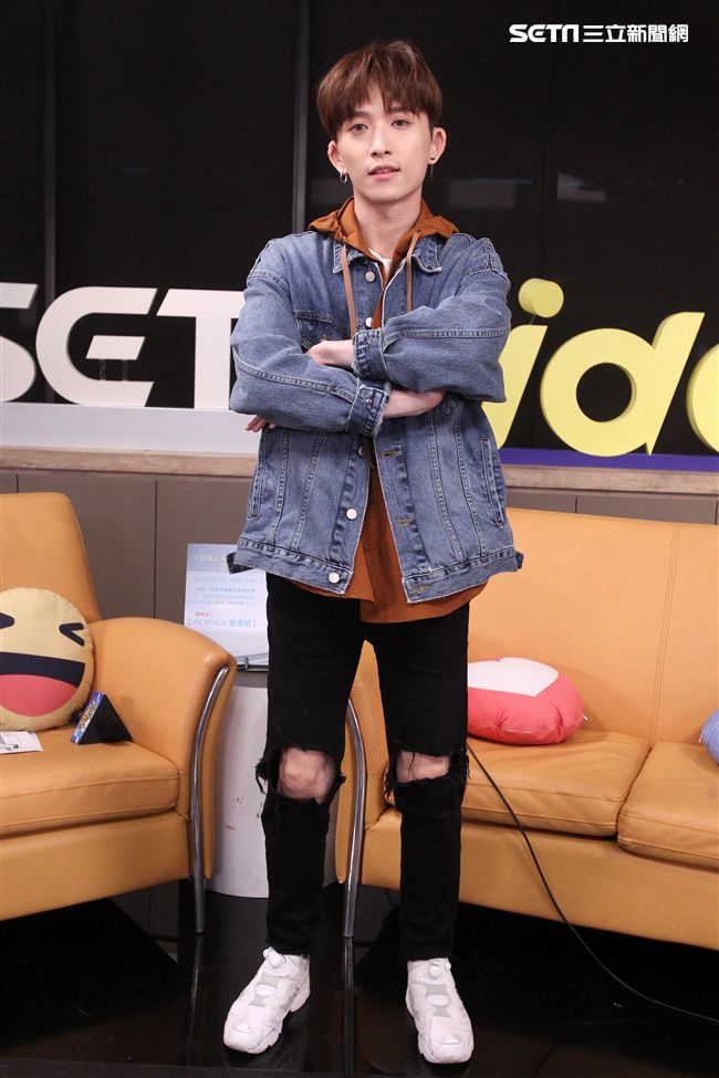 邱鋒澤安安大明星。（記者邱榮吉/攝影）