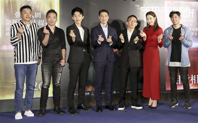 電影「幸福城市」導演何蔚庭，演員丁寧、李鴻其、石頭、謝章穎、段鈞豪、林明森。（記者林士傑/攝影）