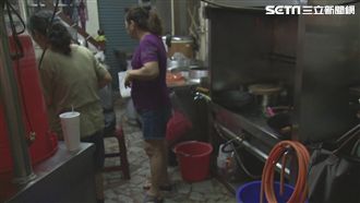 三色尼龍袋煮米粉　老闆娘認錯道歉