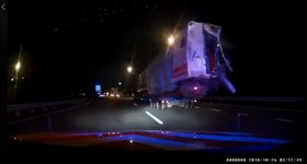 台鐵,普悠瑪,國道,悲傷普悠瑪／翻攝臉書國道公路警察局
