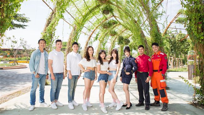 花美人更美　花博校園大使外拍宣傳照