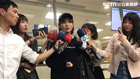 網紅,陳沂,軍中情人,國防部,北檢,公然侮辱。潘千詩攝影