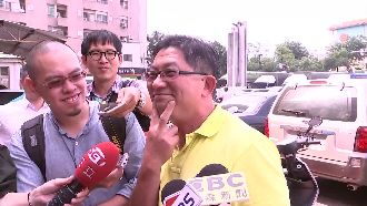 才轉向挺藍！他一見陳其邁秒倒戈力挺