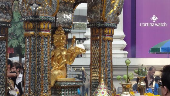 泰國免除落地簽證費　年底前實施