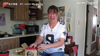 最美好的驚喜！升格當阿嬤她一秒爆哭