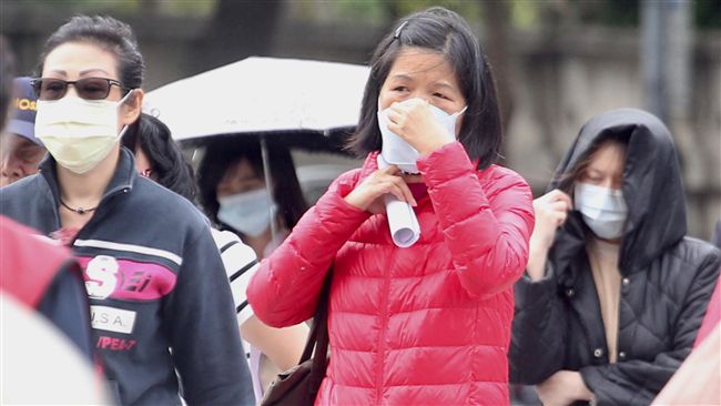 入秋首波霾害報到　32觀測站拉警報
