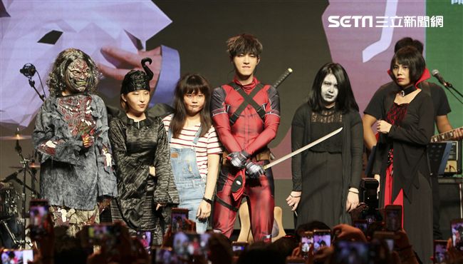 炎亞綸怪物唱遊趴台北場。（記者林士傑/攝影）