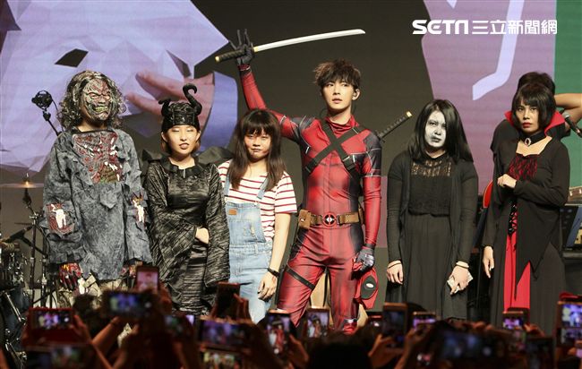 炎亞綸怪物唱遊趴台北場。（記者林士傑/攝影）