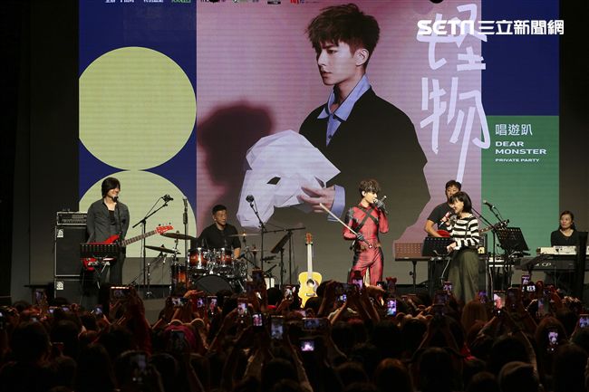 炎亞綸怪物唱遊趴台北場。（記者林士傑/攝影）