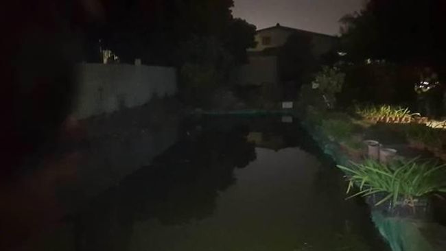 3歲女童突然沒聲音　趴浮蓄水池命危