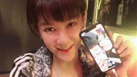 陸元琪用視訊收到兒女的生日祝福。（圖／翻攝自陸元琪臉書）