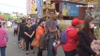 排7小時！搶買東港迎王祭「小王馬」