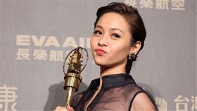 金鐘53黃姵嘉擠下眾戲精，榮獲戲劇最佳女主角。（記者邱榮吉/攝影）