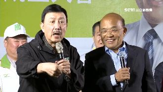 和余天同台飆歌　蘇貞昌喊話成功回來