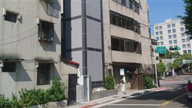 公寓裝電梯。（圖／台北市都更處提供）