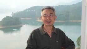 老教授「神解析」唐詩爆紅　網友笑喊：都是別人的老師（圖／翻攝自戴建業部落格）