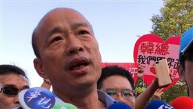 陪睡說法　韓國瑜：邱議瑩形容內容非本意民進黨立委邱議瑩質疑國民黨高雄市長參選人韓國瑜「投資高雄給一萬個工作機會就陪睡」的說法，韓國瑜（圖）29日對此表示，她形容的內容與狀態，並不是自己原來的本意。中央社記者黃國芳攝　107年10月29日