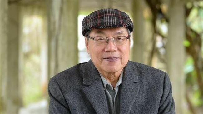 悼金庸　陳芳明：今年早秋冷得好快