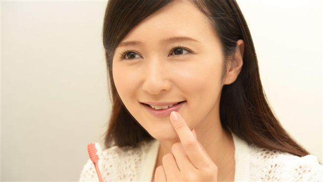 獅王細潔音波震動牙刷比手動好！