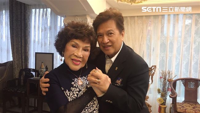 轟動全台灣！金庸讚最好神雕是她拍的