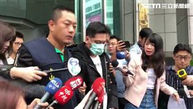 張男遭凌虐後丟包醫院，警方訊後將石男等人依殺人罪送辦（楊忠翰攝）