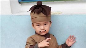 萬聖節,店小二,兒子,英雄（圖／翻攝自爆廢公社臉書）