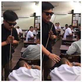 學生上課打瞌睡　泰老師誦讀佛經…盼學生回魂上課（圖／翻攝自臉書）