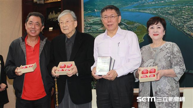 搶娛樂票？柯文哲會面名導、甄珍