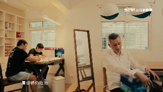 廣告諷藍死人連署　綠營：還有新作品