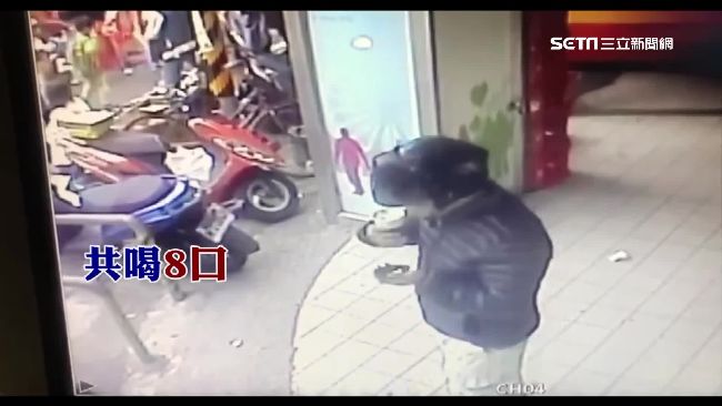 男偷喝咖啡嗆少給　店員：我又沒做錯