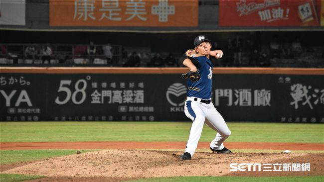 中職／生涯50勝　王溢正、伍鐸叩關