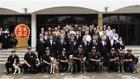 保三總隊設中部警犬基地　強化花博維安（1）保安警察第三總隊1日宣布成立中部警犬基地籌備處，將有5名領犬員與4隻警犬加入，結合台中市警察局警犬隊執行花博勤務。（保三警察總隊提供）中央社記者蘇木春傳真　107年11月1日