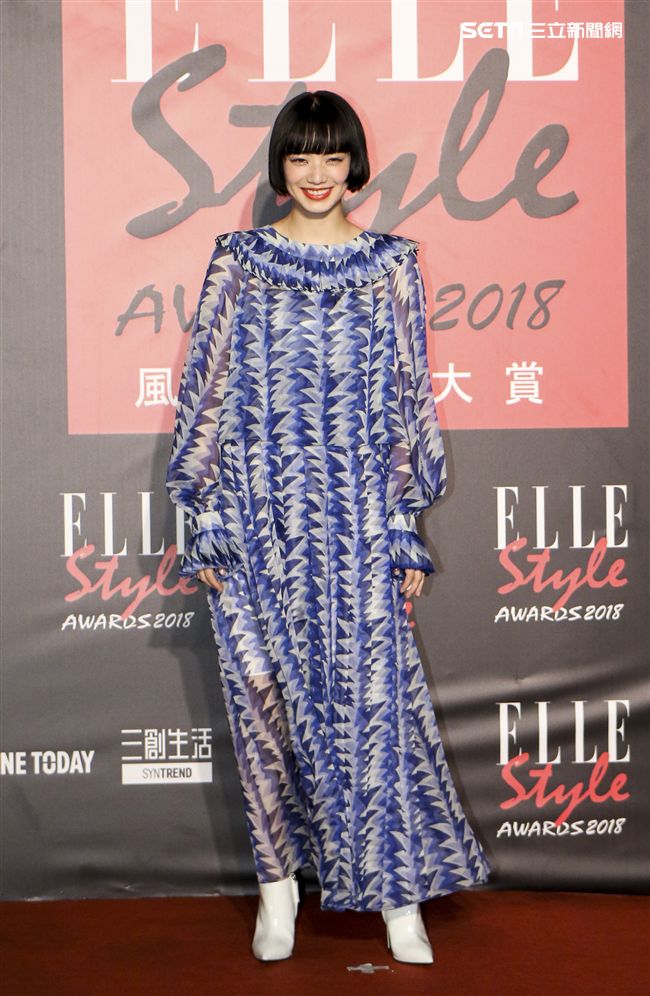 ELLE Style Awards風格人物大賞國際名人獎小松菜奈。（記者林士傑/攝影）