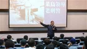 侯友宜11/1日赴淡大與學生演講,侯友宜競選總部提供

