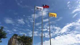 花博開幕 中市府前廣場即日起懸掛各參展國旗共享光榮／中市府提供