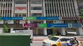 東區渣打銀行撤離。（圖／翻攝自GoogleMap）