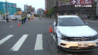 疑沒兩段式左轉　騎士遭轎車撞飛慘死