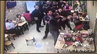 討不到裝潢尾款　工頭怒甩老闆娘巴掌