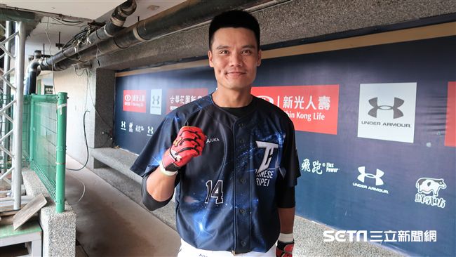 秋訓和美籍教練挖寶　王勝偉收穫滿滿