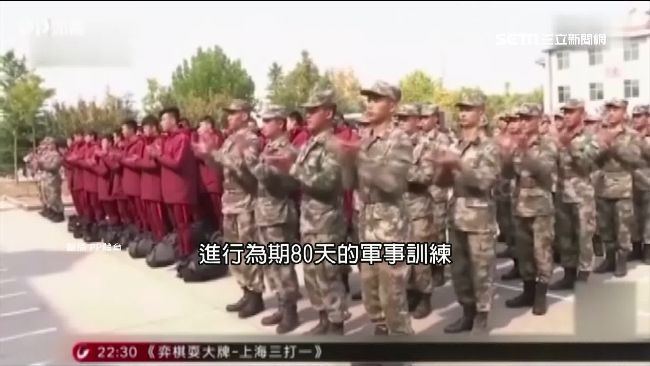 備戰下屆世界盃　陸足球隊竟上軍訓課