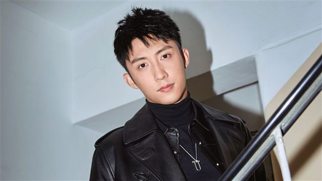 被控把老婆打吐血…男星認：和平分手