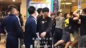 花蓮,好樂迪,屁孩,打架,黑色豪門企業（圖／翻攝黑色豪門企業） 