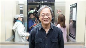 拍影片挺陳其邁　小野稱話題圍繞產業轉變台北市長柯文哲競選總幹事小野拍攝影片，表態支持民進黨高雄市長參選人陳其邁，小野（圖）5日說，自己長期以來的身分是電影人與作家，共同錄製影片的朋友也是導演、作家、文化人，話題多半圍繞高雄市這1、20年來電視電影與文化產業轉變。中央社記者梁珮綺攝　107年11月5日