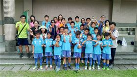 ▲宜蘭縣七賢國小足球隊。（圖／取自劉校長臉書）