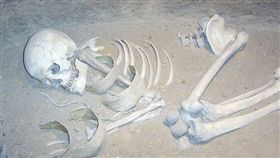 直覺,人骨,地基,遺骸,屍體,父親,美國,紐約,謀殺, 示意圖／翻攝自維基百科　https://goo.gl/aPykDx