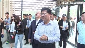 台中市長林佳龍陪同立法院民進黨團參訪花博