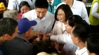 小英直搗藍票倉　奔羅東力挺陳歐珀