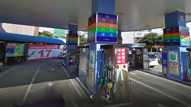 累積發票？賓士哥被爆加油只加1元