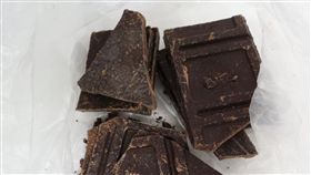 法國有機巧克力農藥超標　邊境攔下食藥署6日指出，一批從法國進口的「KLAUS有機90%黑巧克力片」，在邊境被驗出農藥「協力精」，是首次驗出巧克力農藥超標。（食藥署提供）中央社記者張茗喧傳真　107年11月6日